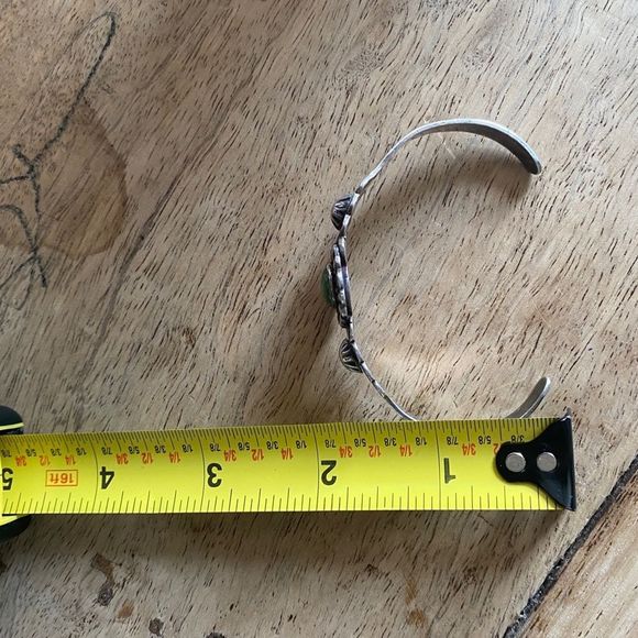 Gorgeous antique Native American made sterling and turquoise bracelet🌵🌞 - Picture 4 of 5